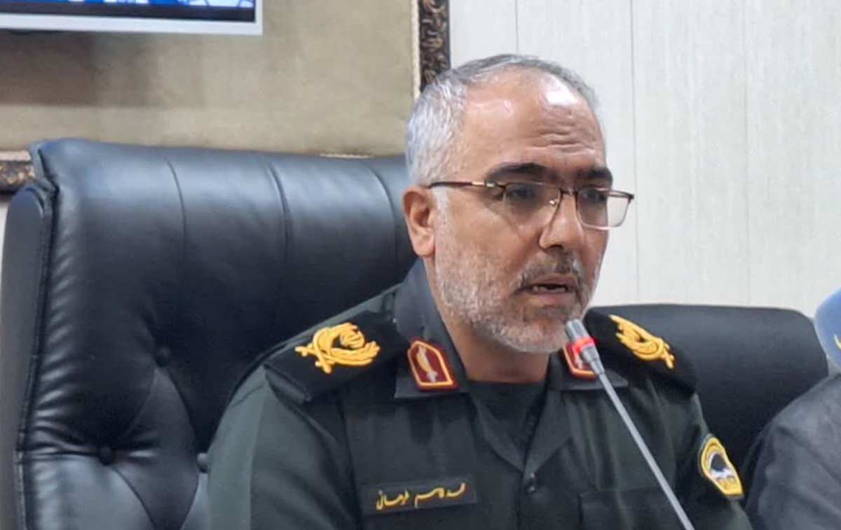 امنیت مردم خط قرمز پلیس است/ کاری می کنیم اراذل و اوباش نتوانند خلال دندان هم بدست بگیرند