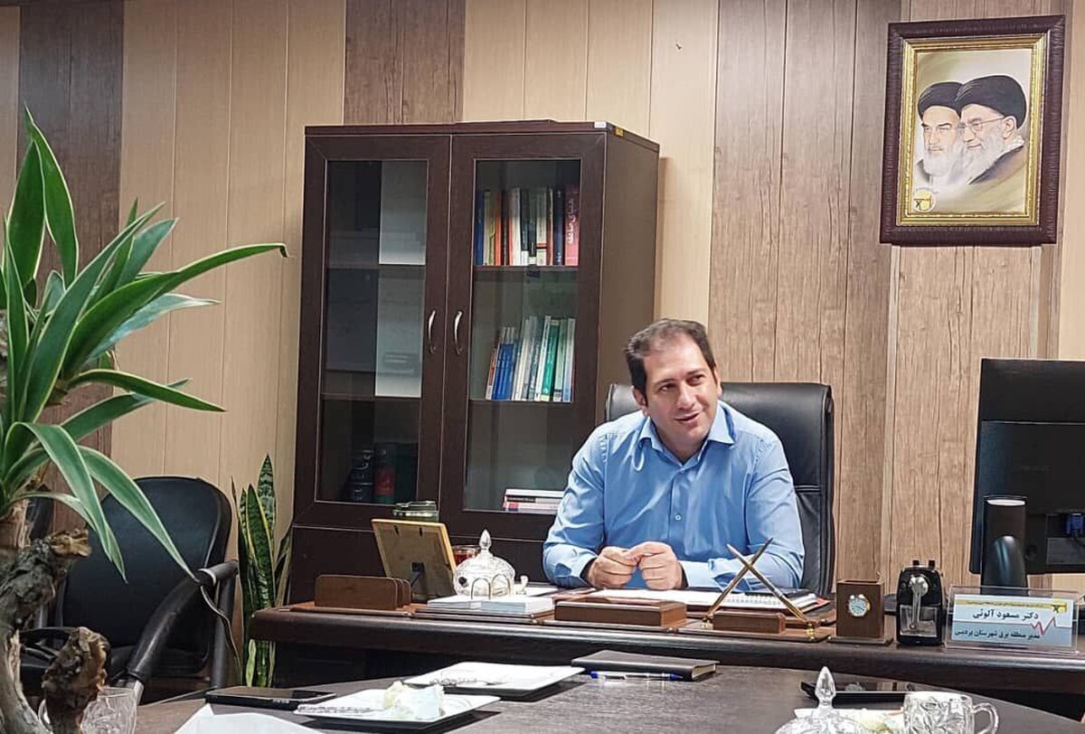 تجلیل متفاوت منطقه برق پردیس  از خبرنگاران