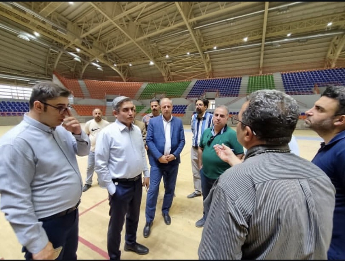 سالن شش‌هزارنفری سنندج رسماً به ورزش و جوانان کردستان تحویل شد