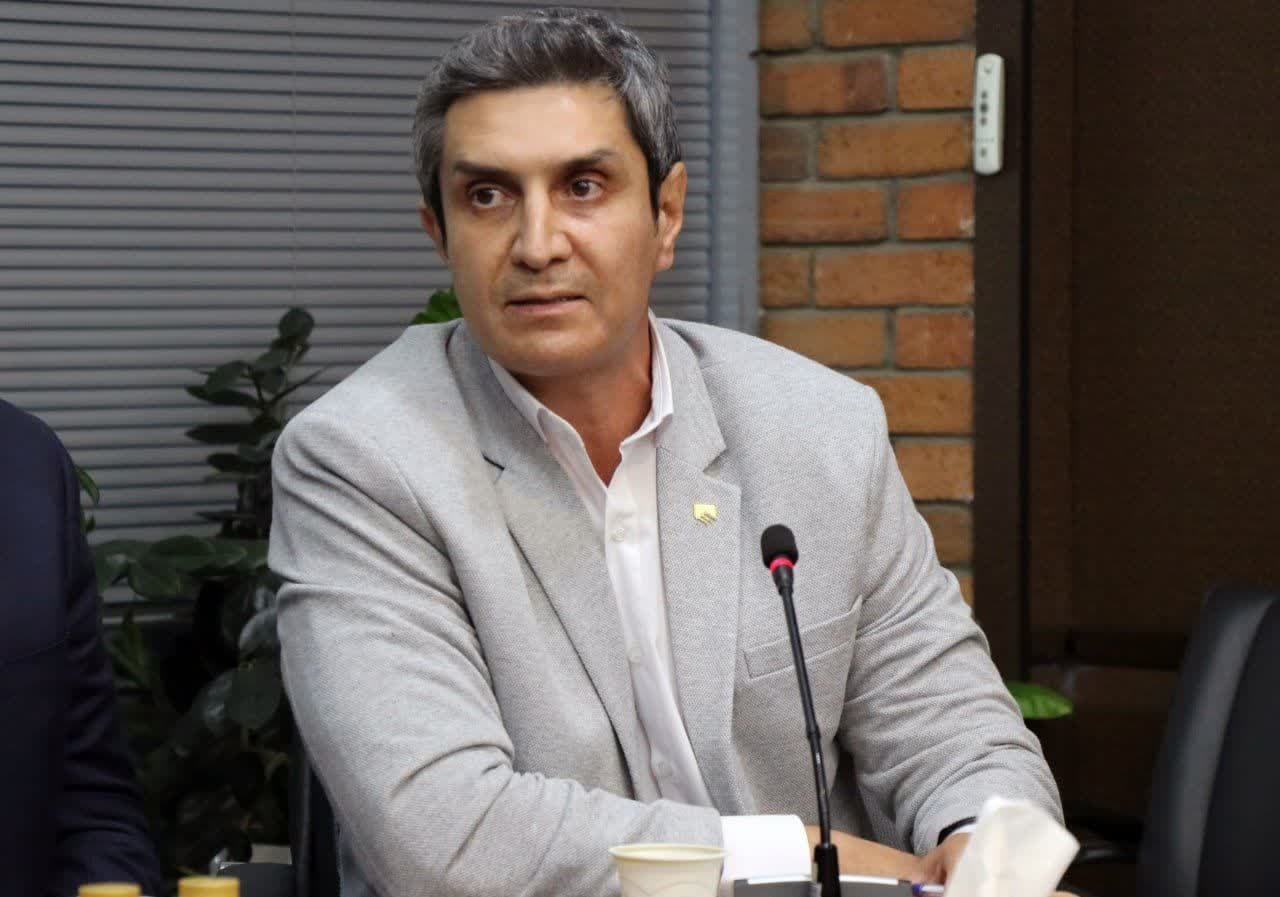 رسانه ها در فرهنگ سازی و تبیین فعالیتهای مهندسان ناظر نقش کلیدی دارند رسانه ها در فرهنگ سازی و تبیین فعالیتهای مهندسان ناظر نقش کلیدی دارند