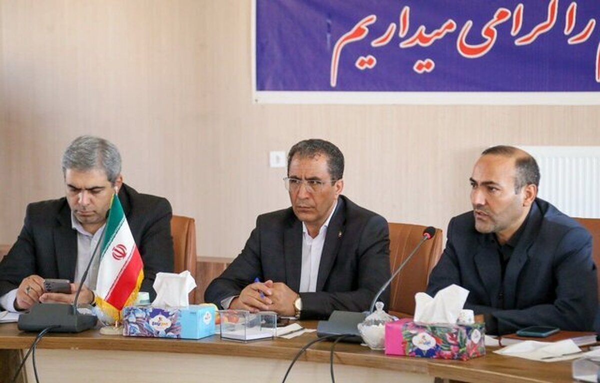 توسعه جامعه با تکثر، تعدد و تضاد اندیشه‌ها محقق می‌شود