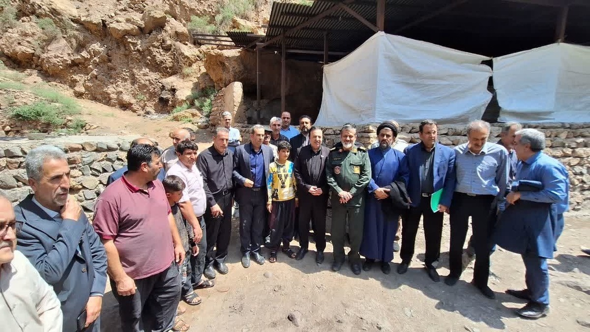 دیدار صمیمی استاندار قزوین با مردم روستای زیتک و یله گنبد 