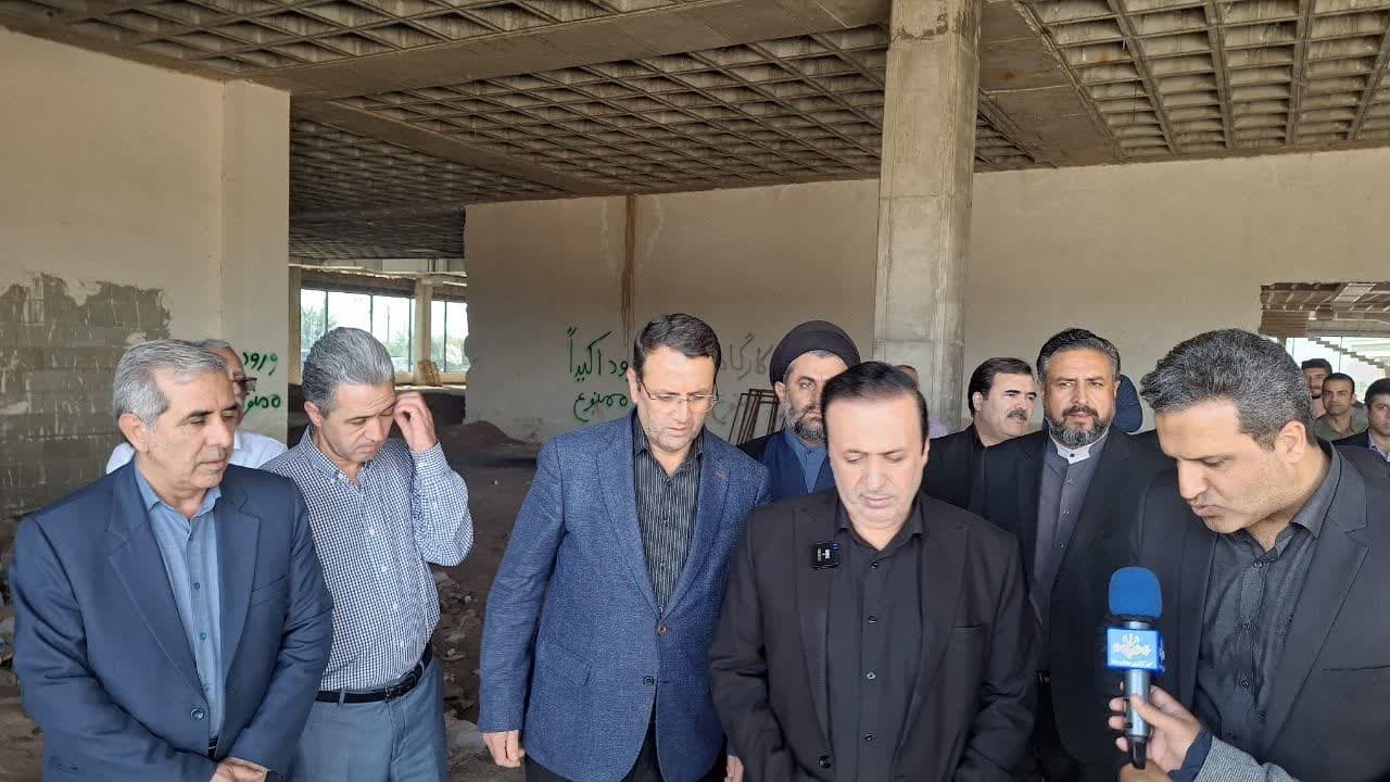 دیدار صمیمی استاندار قزوین با مردم روستای زیتک و یله گنبد 