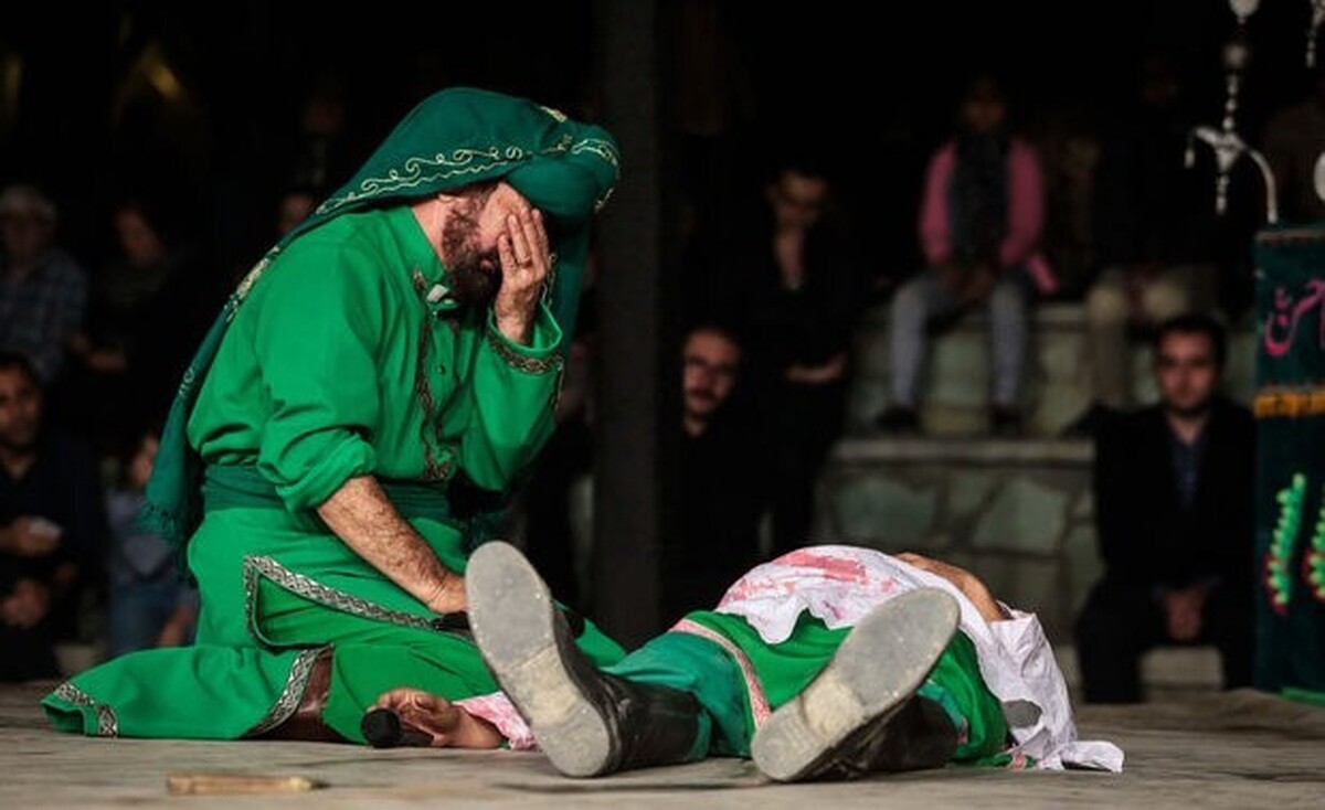 برپایی مجلس تعزیه‌خوانی حضرت سیدالشهدا (ع) در برج آزادی