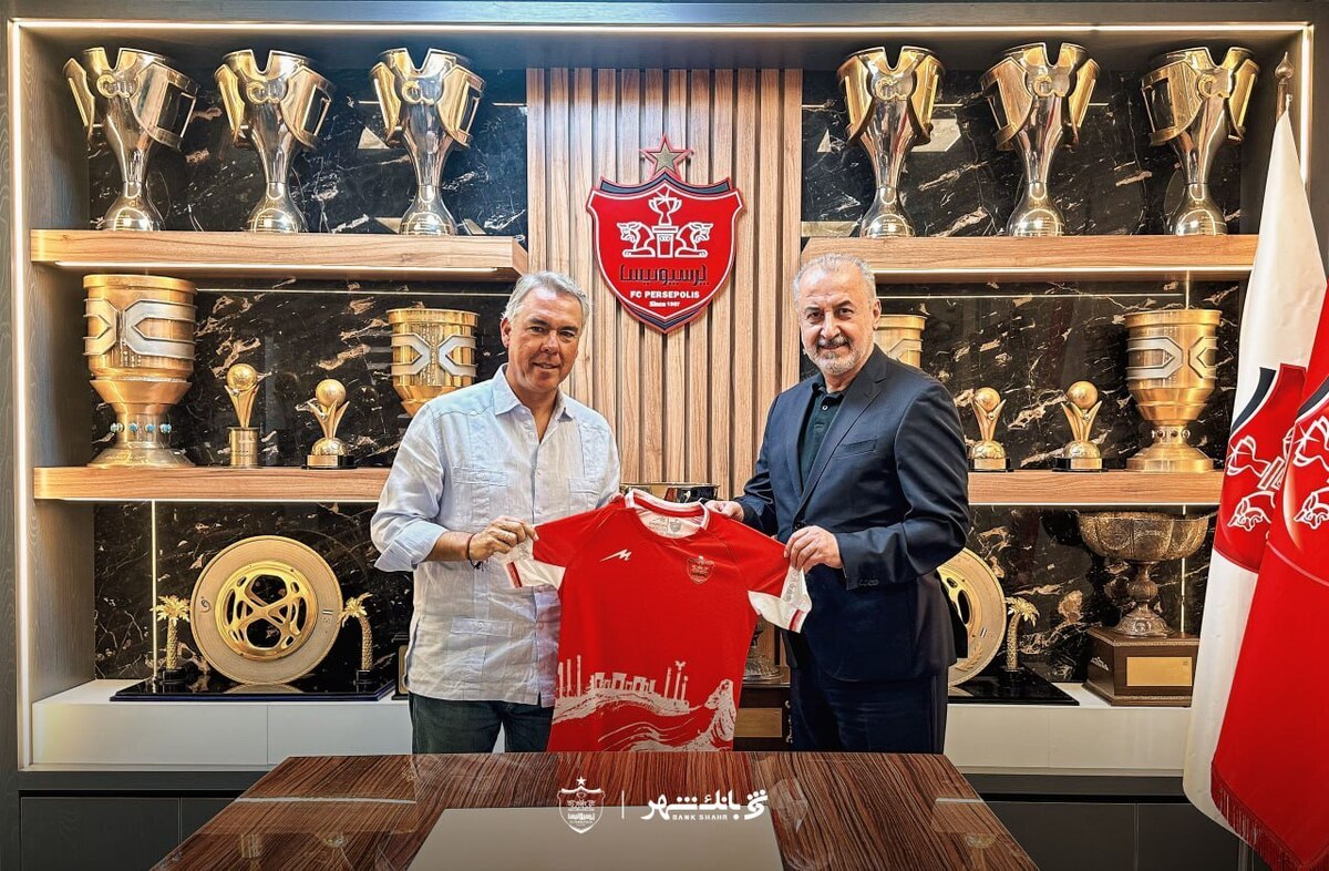 مربی پرسپولیس: برنامه ویژه‌ای برای آماده‌سازی تیم داریم/ از همکاری با وحید هاشمیان خوشحالم