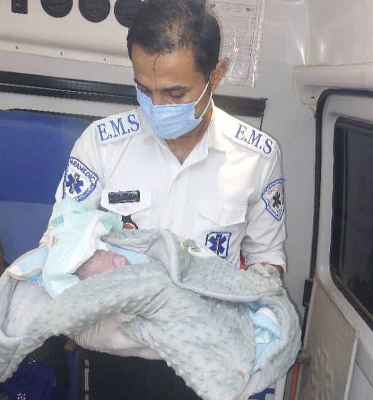 نجات جان مادر و نوزاد به همت امدادگران اورژانس کهگیلویه و بویراحمد