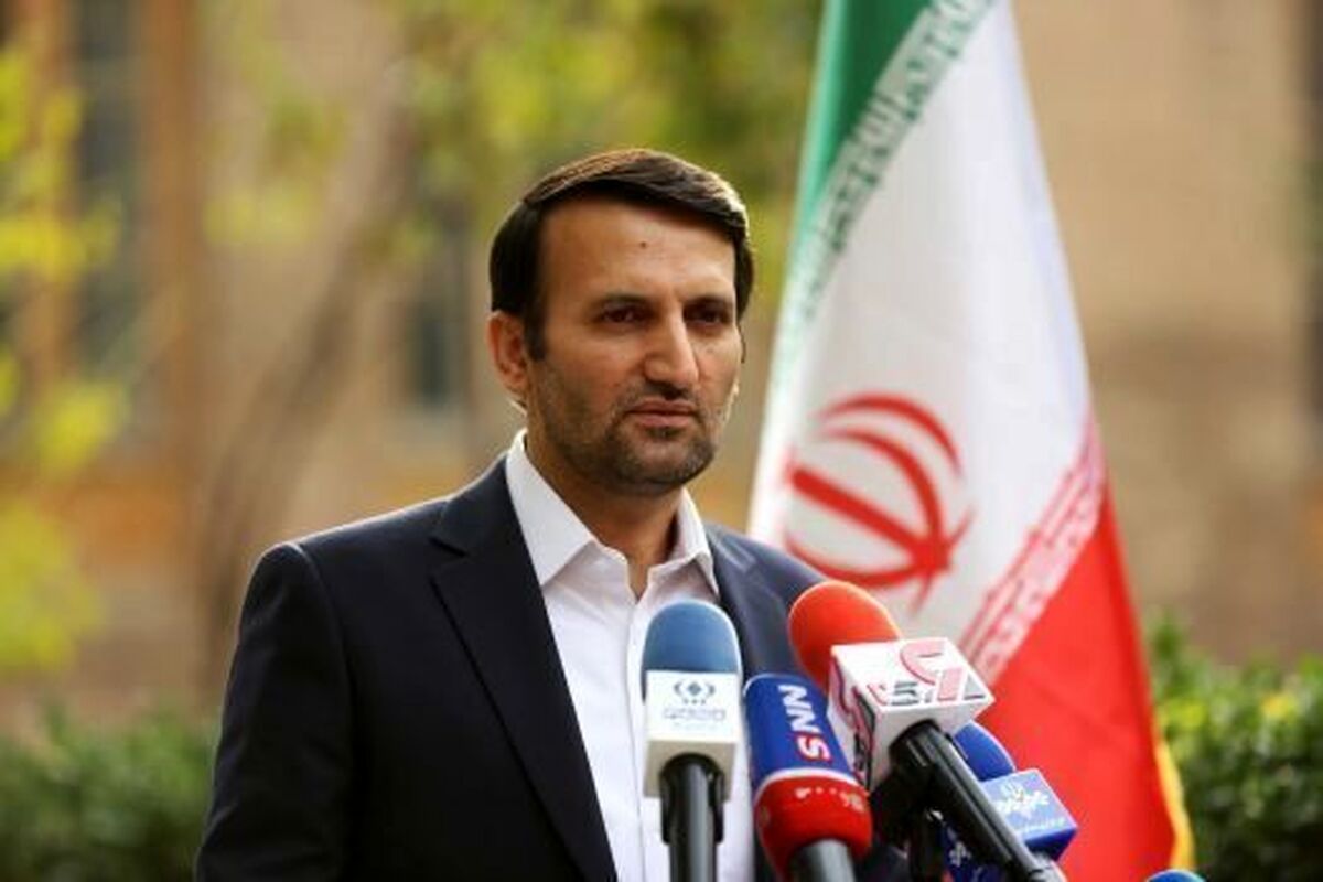 دانش آموزان اتباع غیر مجاز امسال ثبت نام نمی‌شوند/ اسکان موقت در مدارس به خانواده‌های جنگ‌زده