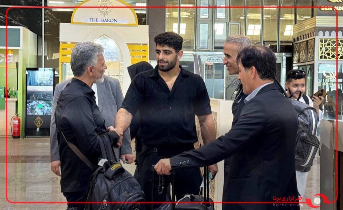 حضور یحیی گل محمدی سرمربی فولاد در نجف اشرف و کربلای معلی برای مراسم اربعین حسینی