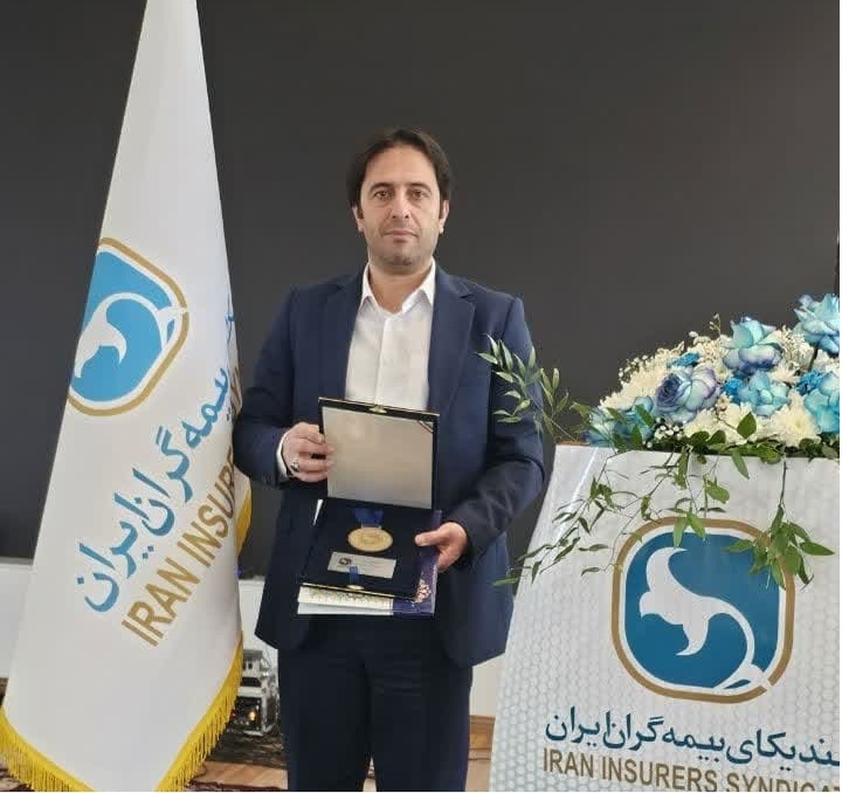 محسن عابدی به عنوان برترین رئیس شورای هماهنگی شرکت‌های بیمه کشور معرفی شد