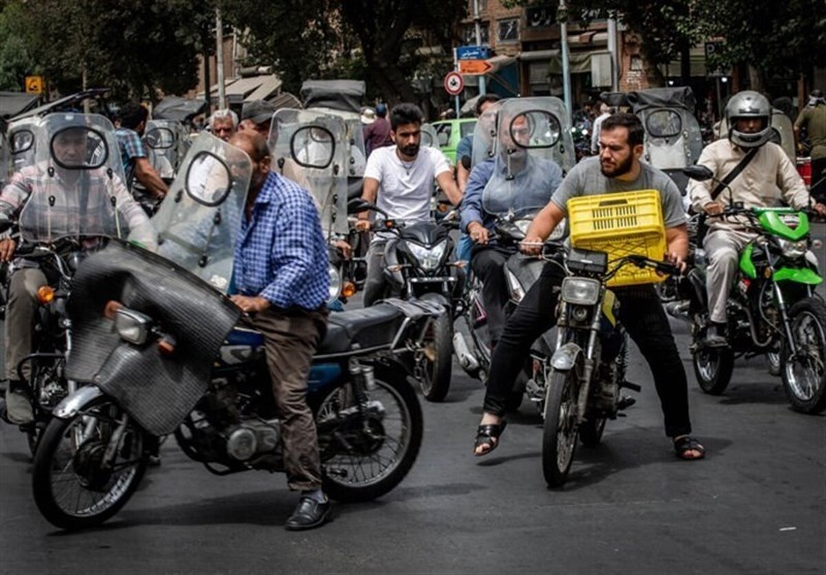 اعمال قانون بیش از ۴۹۱ هزار موتور سوار به دلیل عدم استفاده از کلاه ایمنی