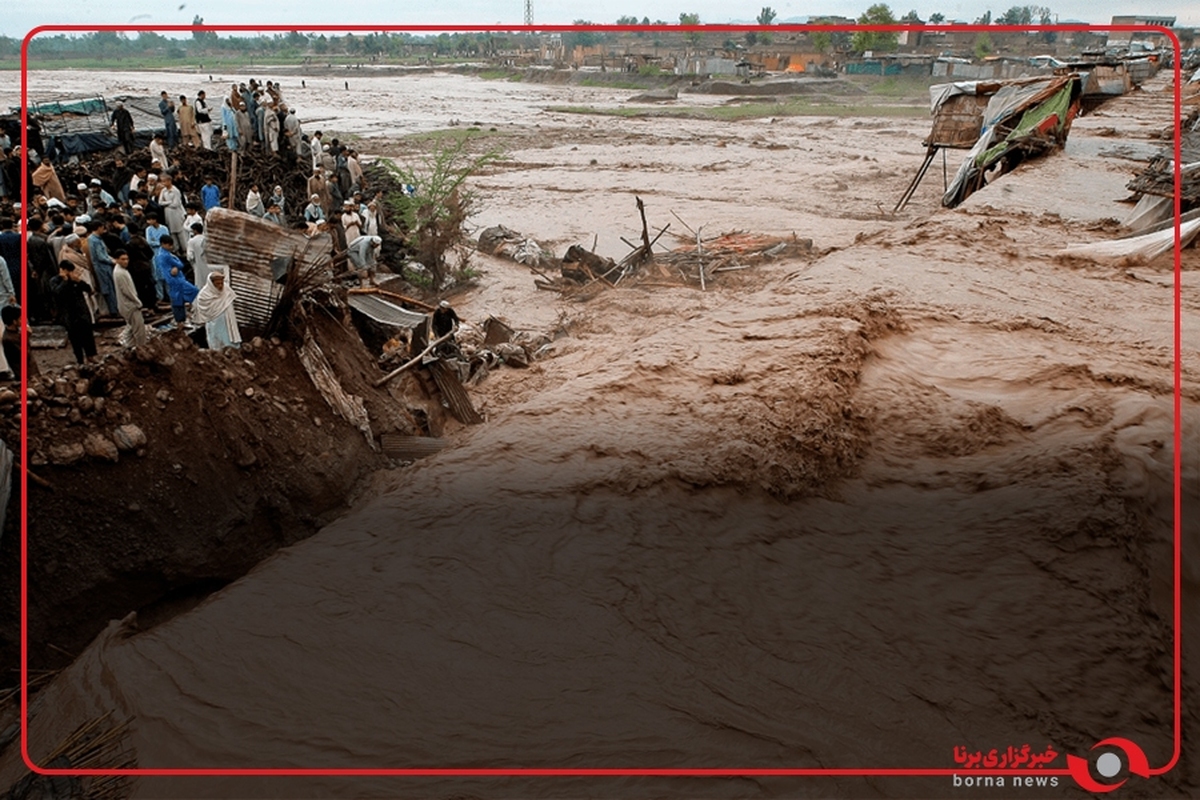 شمار جانباختگان سیل پاکستان به ۳۰۰ نفر افزایش یافت