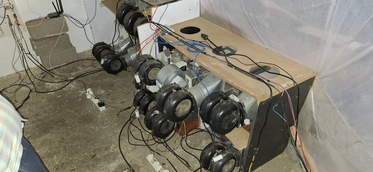 ۳۴ دستگاه ماینر غیرمجاز در گیلان کشف و ضبط شد