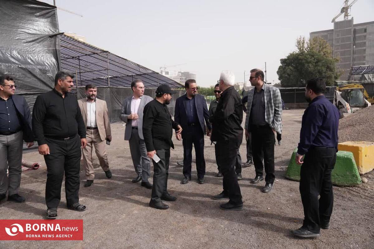 بازدید میدانی شهردار منطقه ثامن از روند آماده‌سازی مواکب، مراکز اسکان و خدمات به زائران