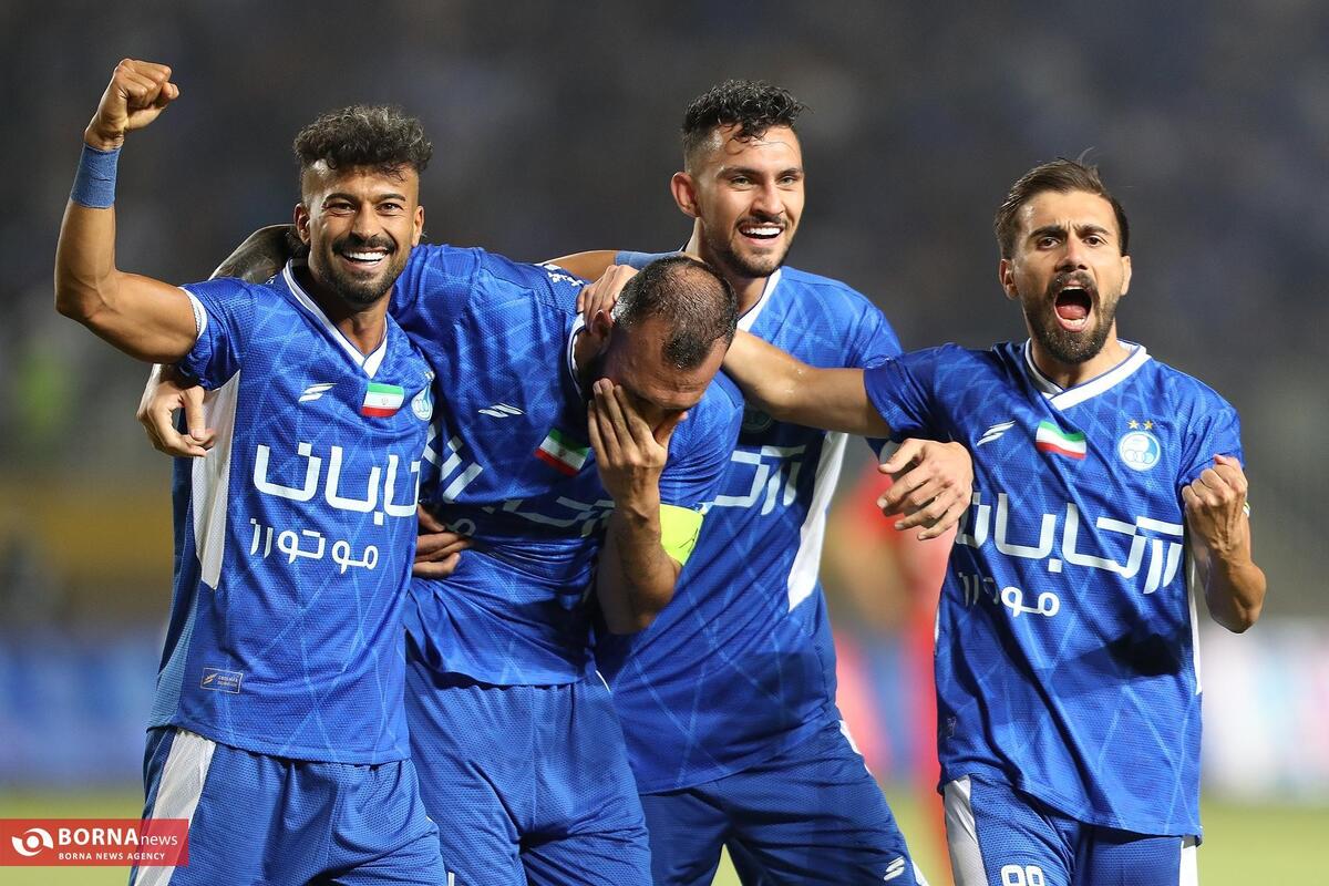 منوچهری: استقلال در سوپرجام آمادگی کامل نداشت/ در بازی مقابل تراکتور شرایط برابر است