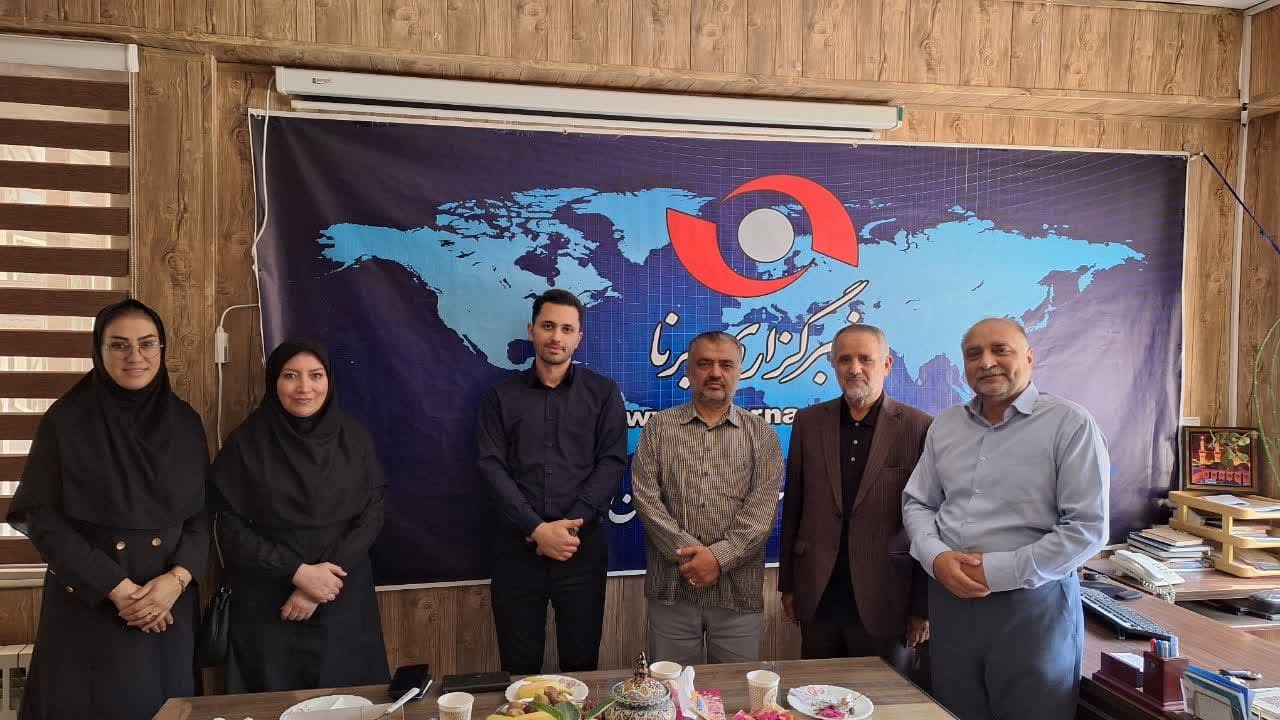 صداقت و انصاف رمز موفقیت یک رسانه متعهد و حرفه ای است