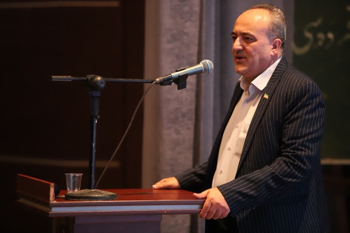 قزوین، در چهارمین جشنواره ملی سیمرغ سخن میزبان شایسته ای بود