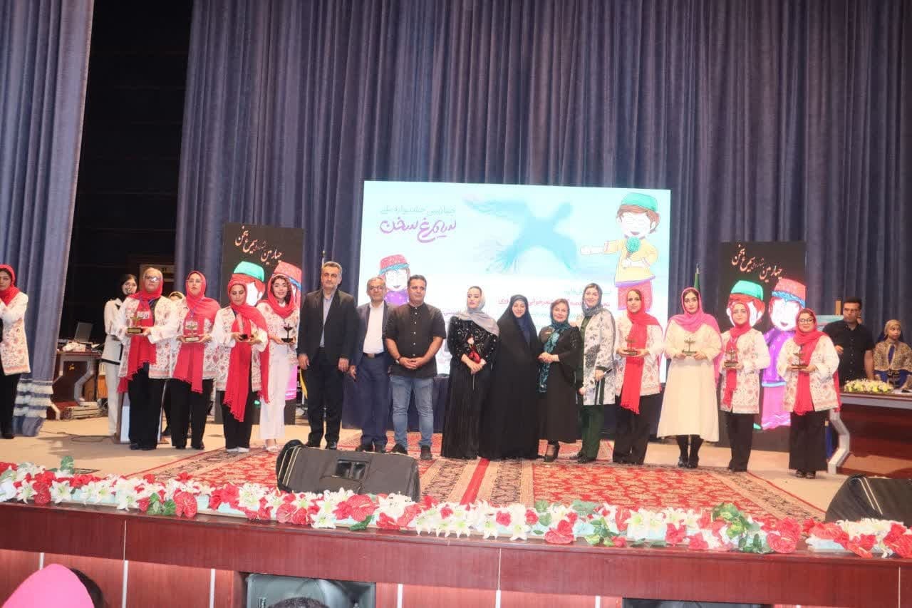 قزوین، میزبان شایسته ای در چهارمین جشنواره ملی سیمرغ سخن بود