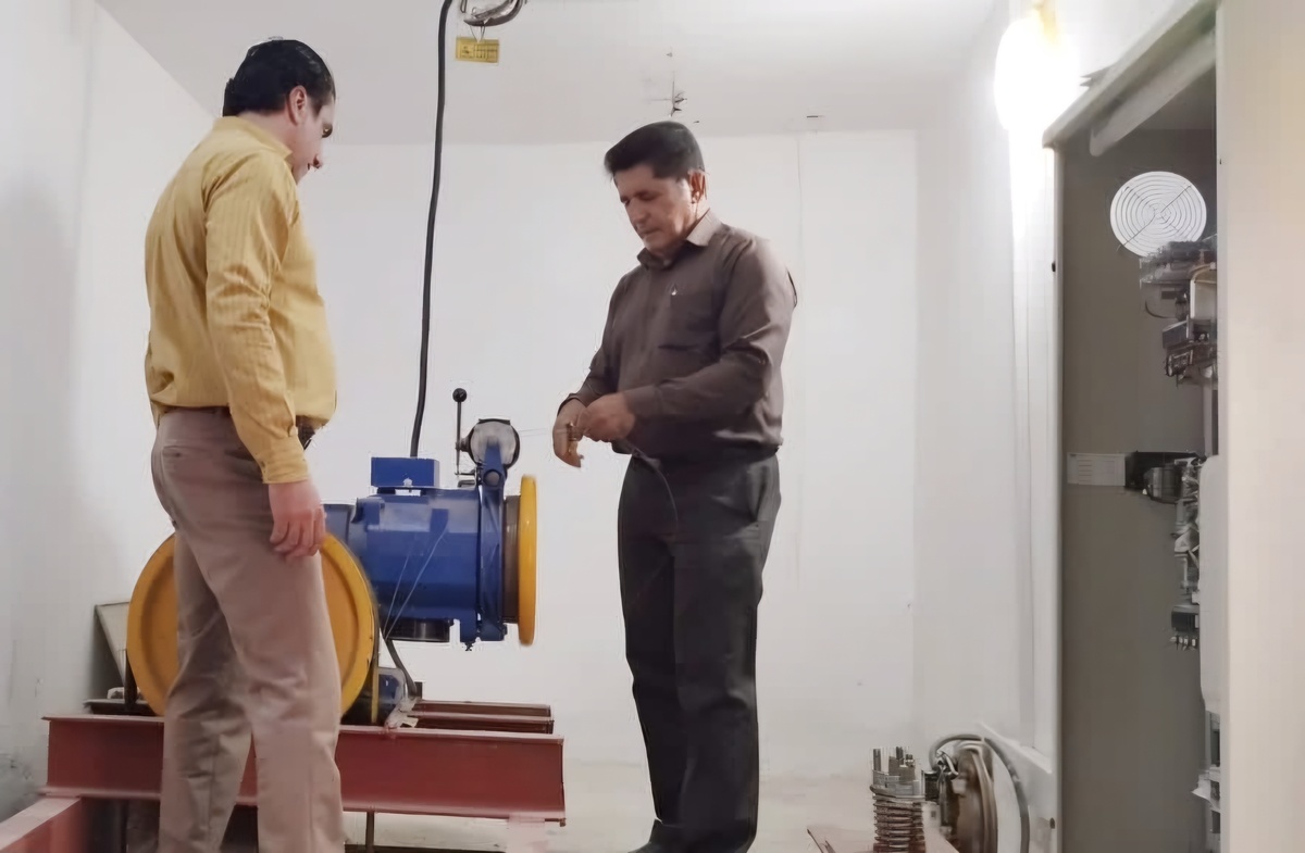 پلمب آسانسور غیراستاندارد در بیمارستان امام سجاد(ع) یاسوج