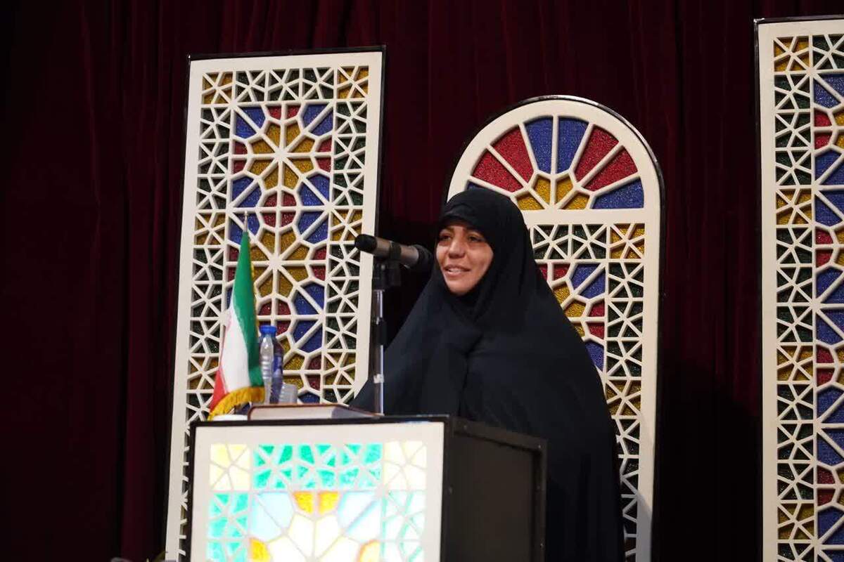 مدیریت آزادگان در اردوگاه‌های اسارت زبانزد دوست و دشمن بود