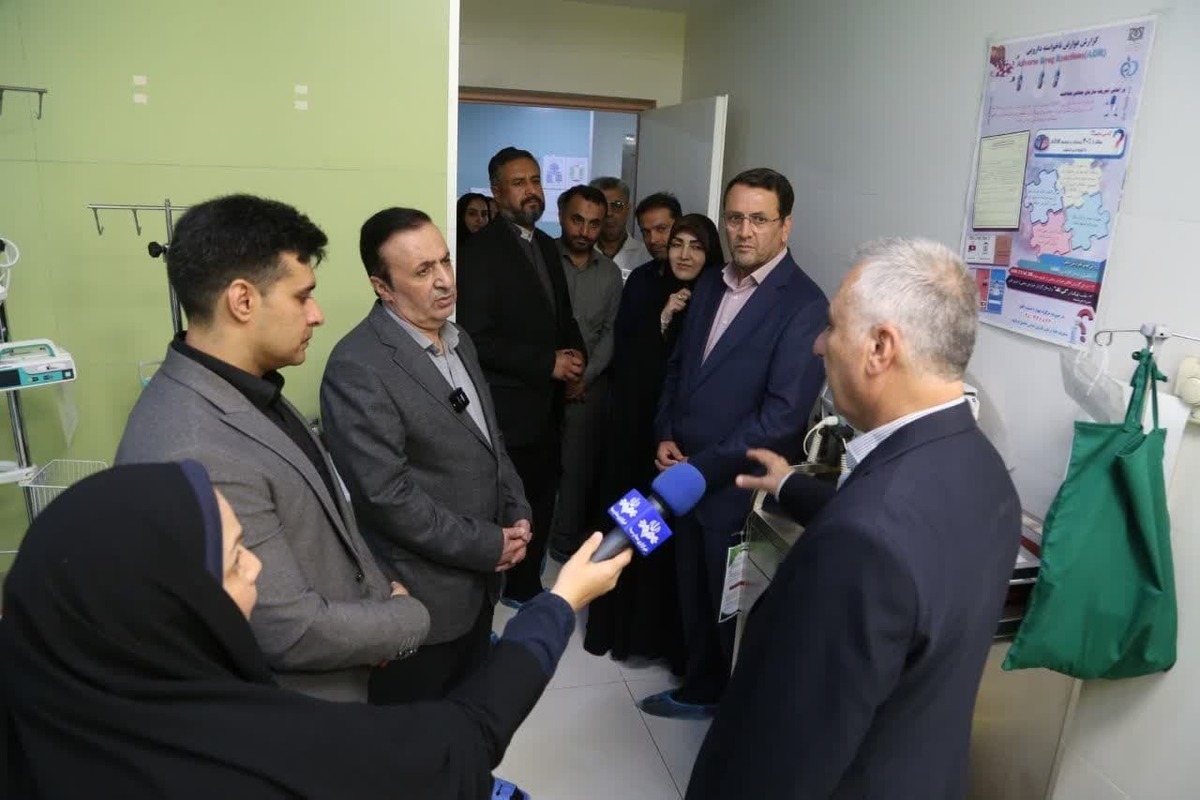 بازدید استاندار قزوین از بخش آنکولوژی کودکان بیمارستان قدس