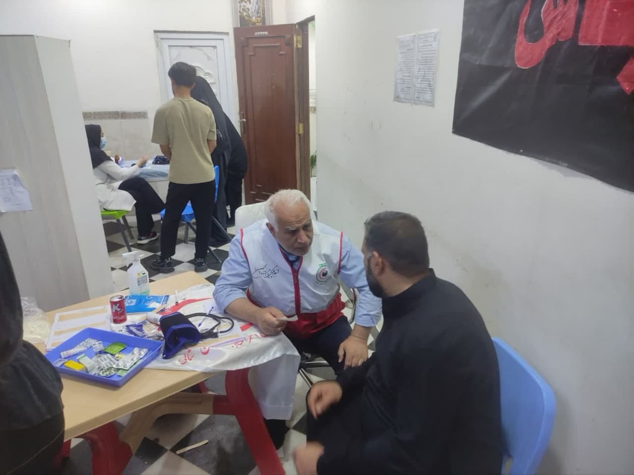 تداوم مأموریت جمعیت هلالاحمر استان قزوین در اربعین حسینی در کربلا و نجف تداوم مأموریت جمعیت هلالاحمر استان قزوین در اربعین حسینی در کربلا و نجف