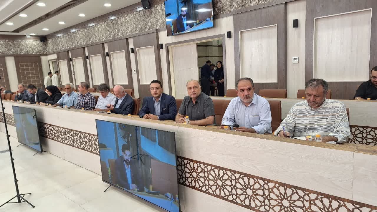 ایجاد منطقه ویژه اقتصادی تاکستان در هفته دولت وارد فاز اجرایی می شود/ اولویت ایجاد شهرک های صنفی وتوزیعی در استان ایجاد منطقه ویژه اقتصادی تاکستان در هفته دولت وارد فاز اجرایی می شود/ اولویت ایجاد شهرک های صنفی وتوزیعی در استان