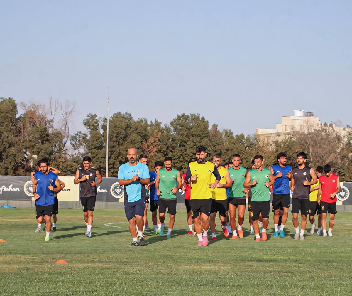 دوئل بی‌باخت‌ها در انزلی؛ ملوان و سپاهان به دنبال شروعی مطمئن