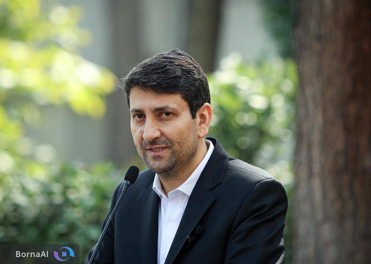 بهره‌گیری از باند فرکانسی ۷۰۰ و ۸۰۰ پیش‌نیاز توسعه ارتباطات جاده‌ای