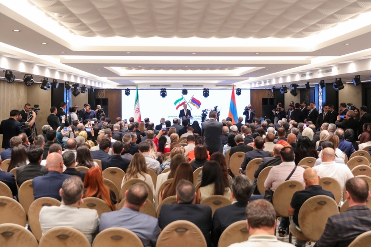 در همه زمینه‌های مورد گفت‌وگو با ارمنستان توافقات راهگشا و موثری حاصل شد