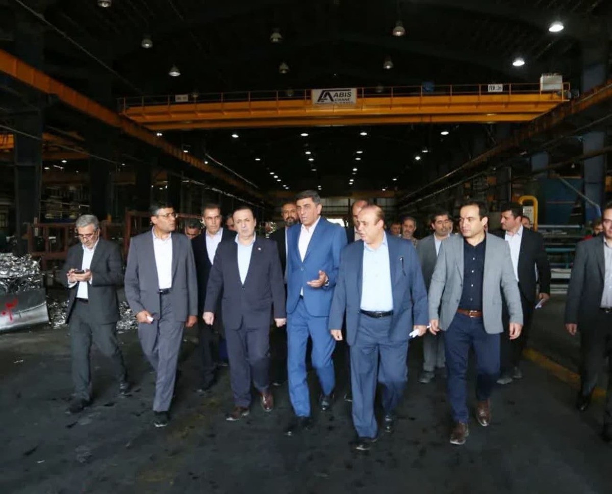 بازدید استاندار قزوین از شهرک صنعتی آراسنج بویین‌ زهرا