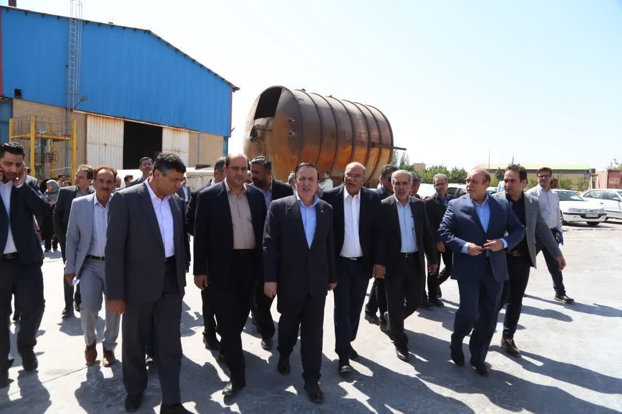 بازدید استاندار قزوین از شهرک صنعتی آراسنج بویینزهرا بازدید استاندار قزوین از شهرک صنعتی آراسنج بویینزهرا