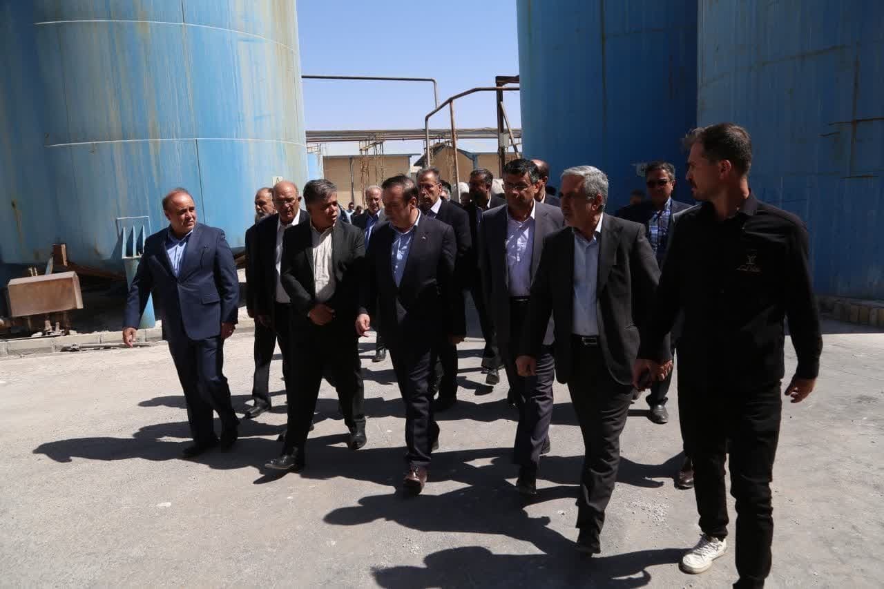 نوذری: فرمانداران موظفند جلسات ستاد تسهیل را در هر هفته برگزار کنند