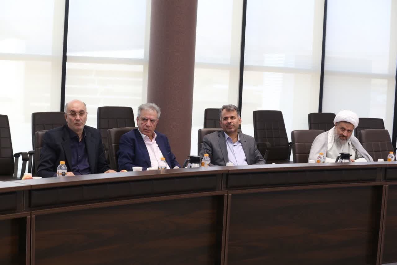 شورای عالی راهبردی «بازوی مشورتی تخصصی» استاندار قزوین خواهد بود شورای عالی راهبردی «بازوی مشورتی تخصصی» استاندار قزوین خواهد بود