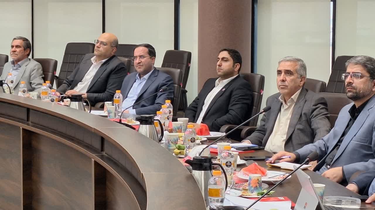 شورای عالی راهبردی «بازوی مشورتی تخصصی» استاندار قزوین خواهد بود شورای عالی راهبردی «بازوی مشورتی تخصصی» استاندار قزوین خواهد بود