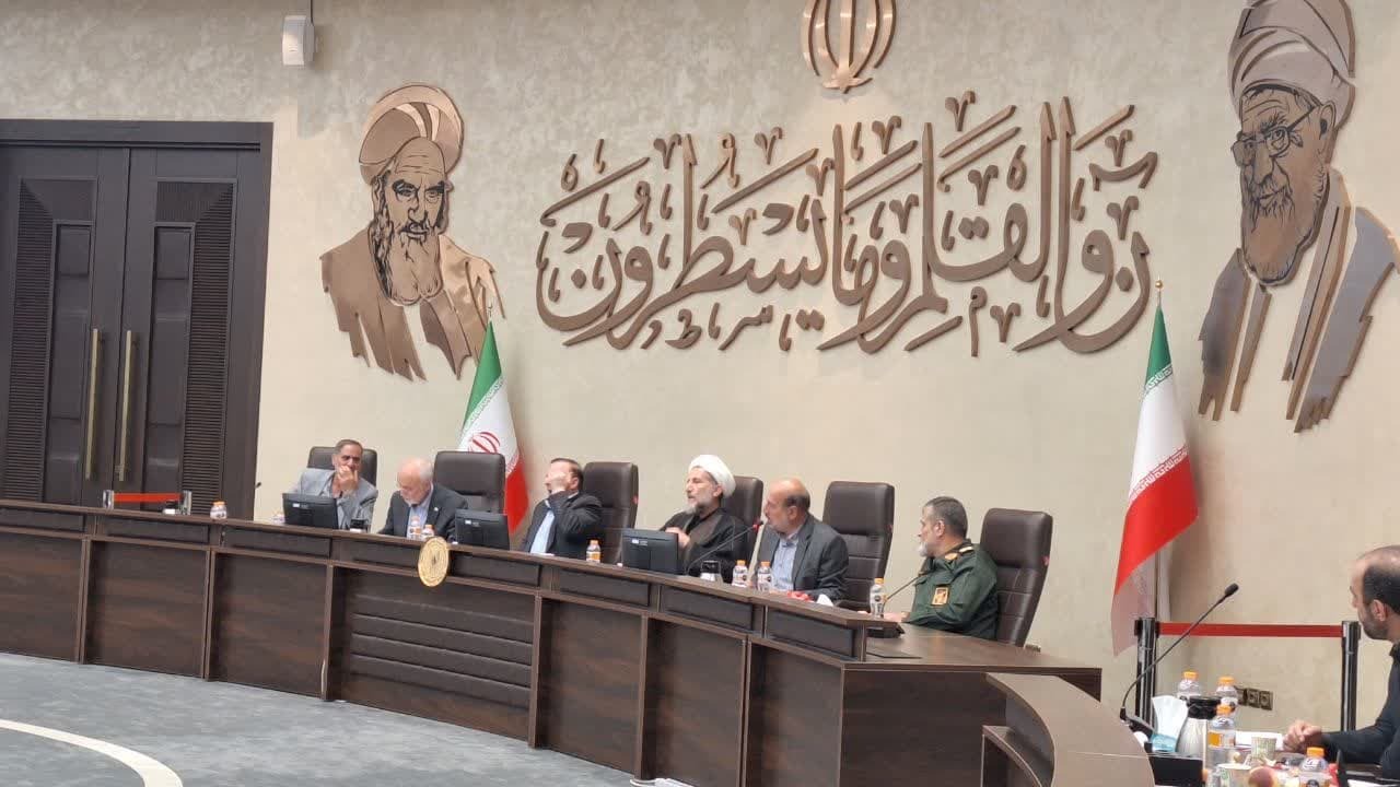 شورای عالی راهبردی «بازوی مشورتی تخصصی» استاندار قزوین خواهد بود شورای عالی راهبردی «بازوی مشورتی تخصصی» استاندار قزوین خواهد بود