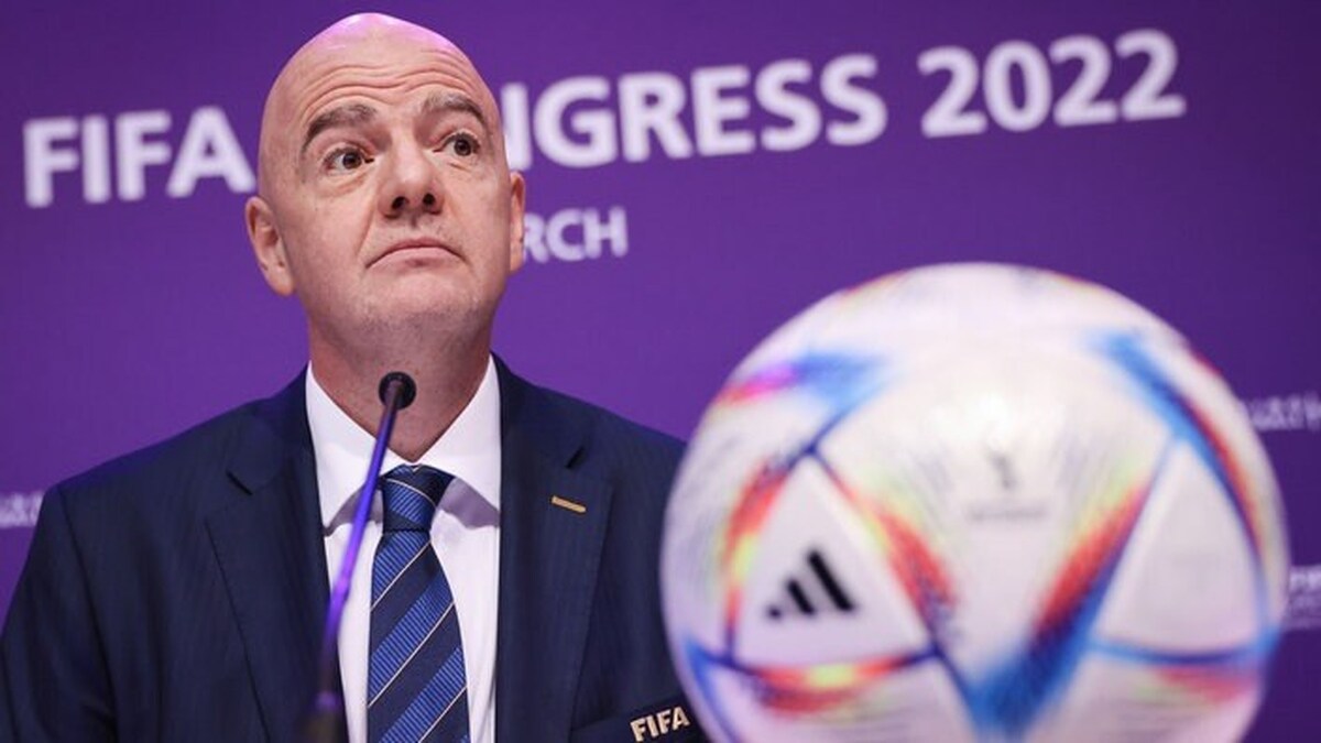 پیام تبریک رئیس فیفا به ستاره پرسپولیس رسید+ عکس