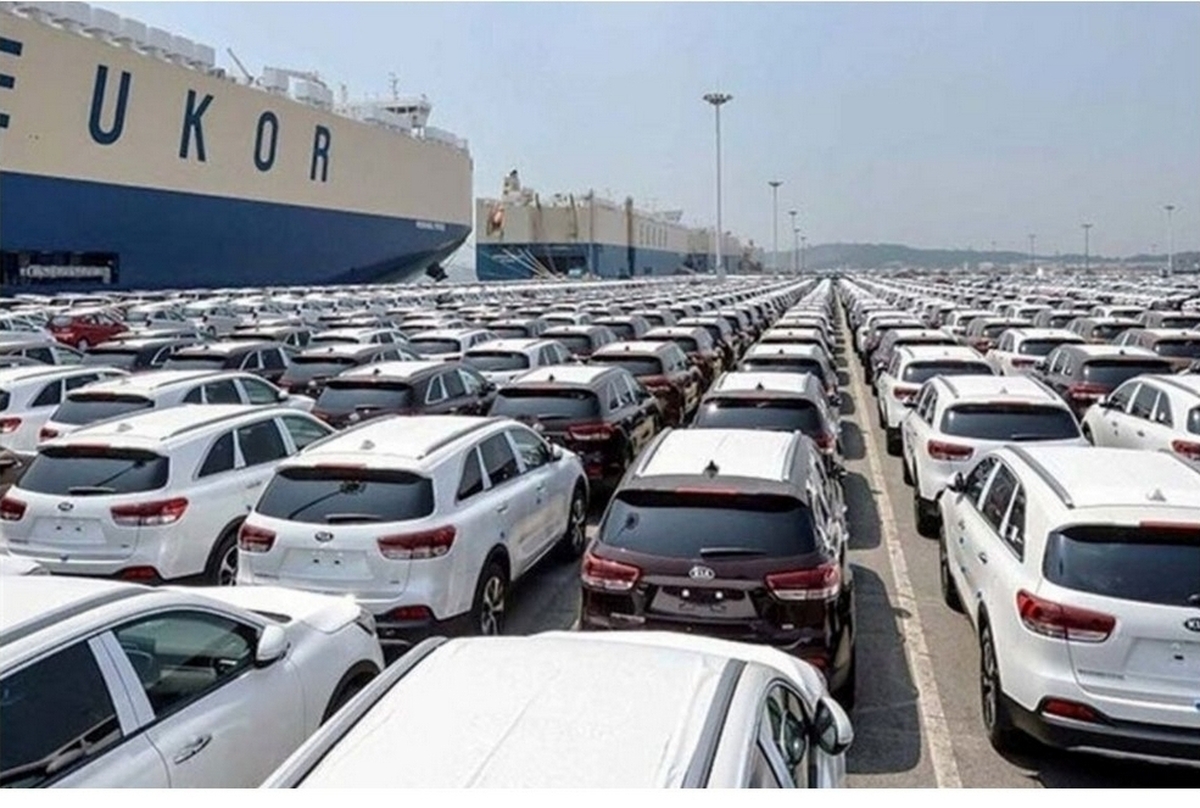 قیمت خودروهای وارداتی امسال با تعرفه قبلی اصلاح می شود