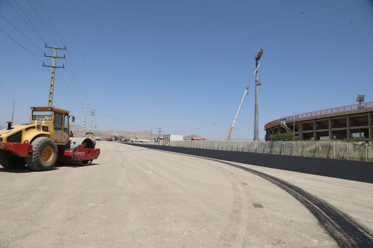 بازدید معاون عمرانی استانداری قزوین از احداث پارکینگ ورزشگاه سردار آزادگان بازدید معاون عمرانی استانداری قزوین از احداث پارکینگ ورزشگاه سردار آزادگان