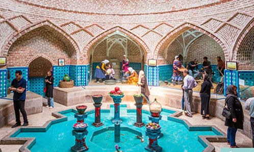 بازدید رایگان کارکنان دولت و نیروهای مسلح از موزه‌های قزوین در هفته دولت