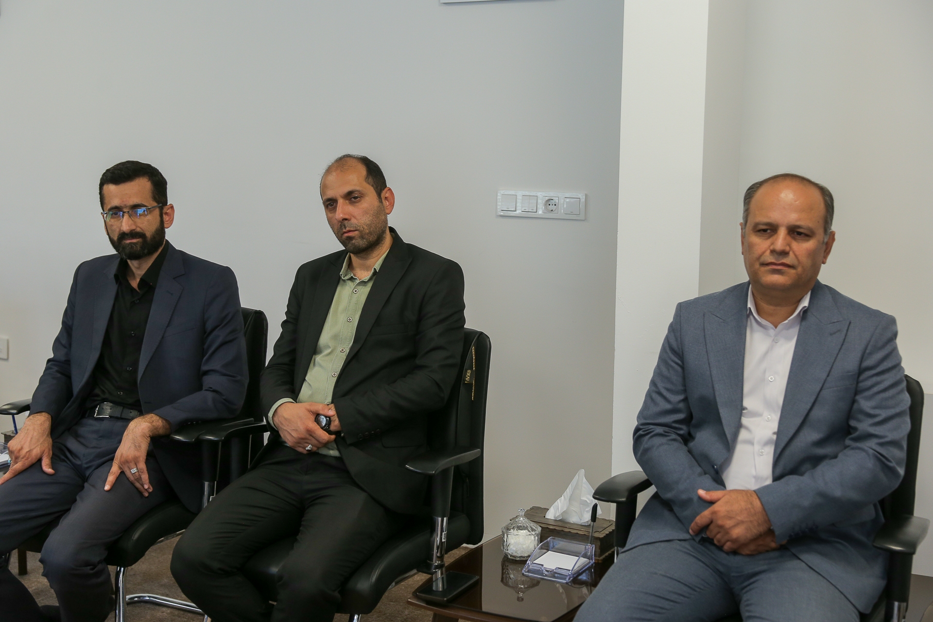 ورزش موجب تقویت روح و جسم انسان می شود و توجه به آن ضروری است