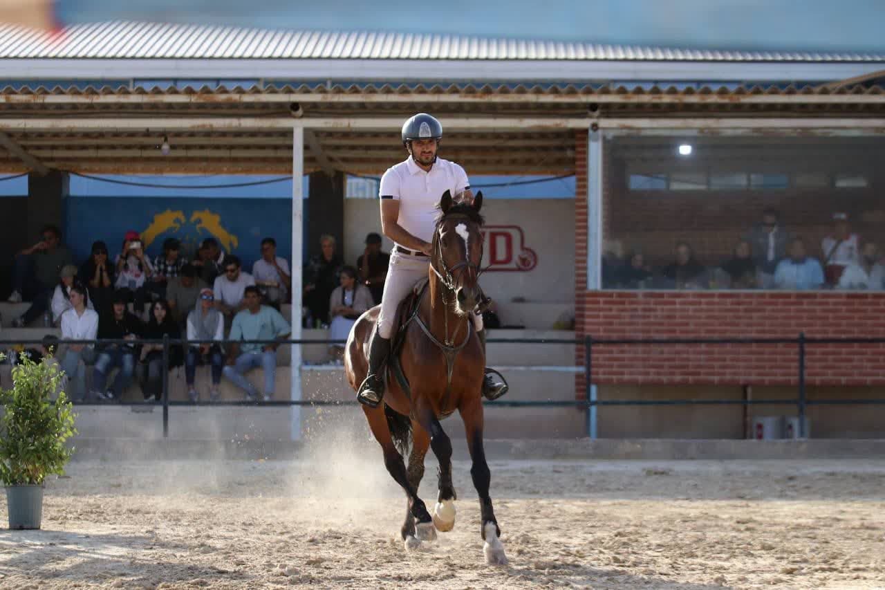 نفرات برتر سومین دوره رقابت های پرش با اسب استان قزوین مشخص شدند 