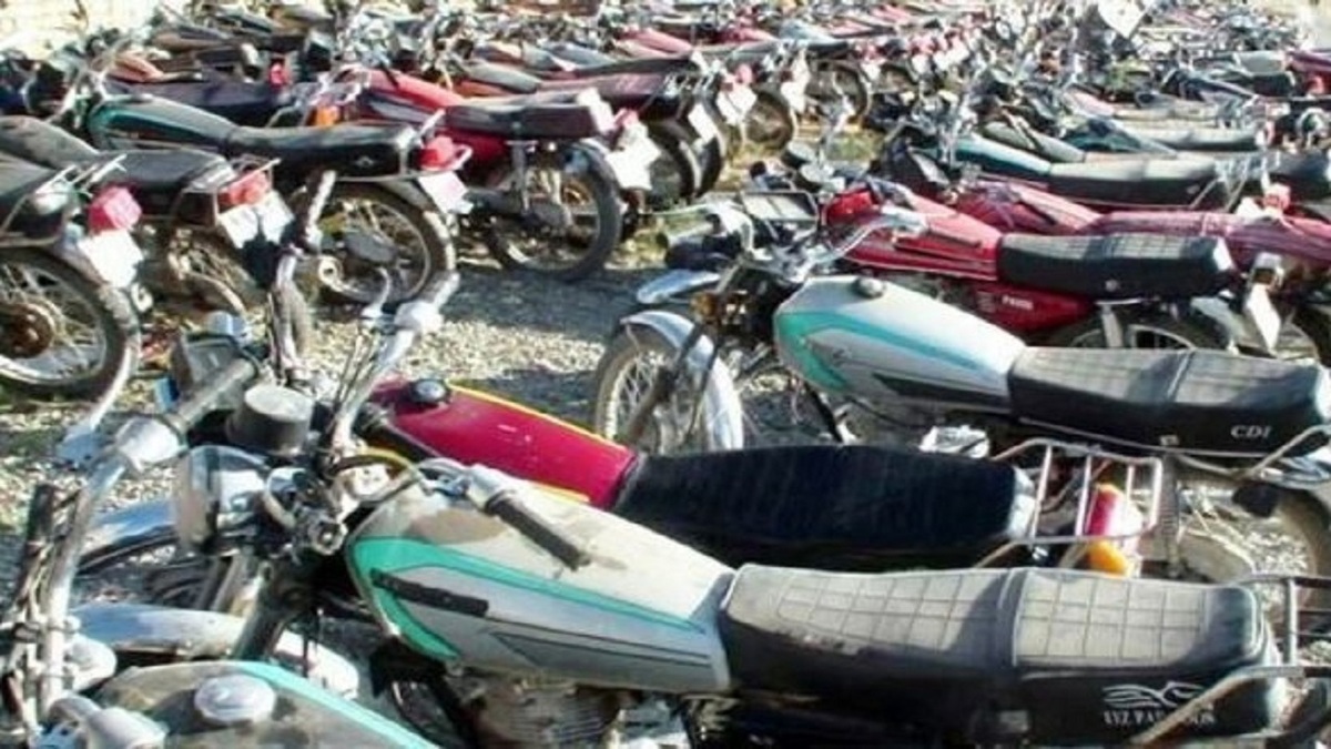 اجرای طرح توقیف موتورسیکلت‌ها به منظور حفظ ایمنی عمومی در قزوین