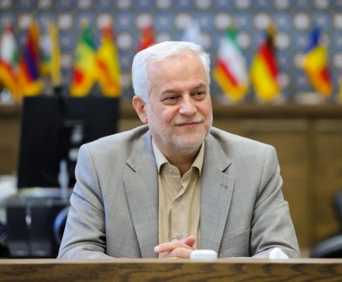 شهردار اصفهان:
رونق اقتصاد شهری از ثمرات احیای «شرکت لجستیک راه ابریشم» است