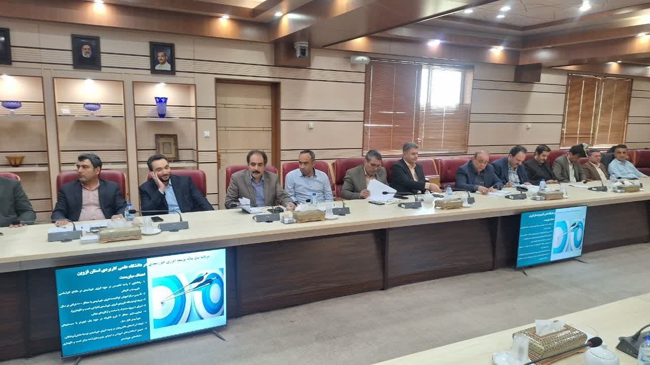 قزوین می تواند به قطب مهارت کشور تبدیل شود