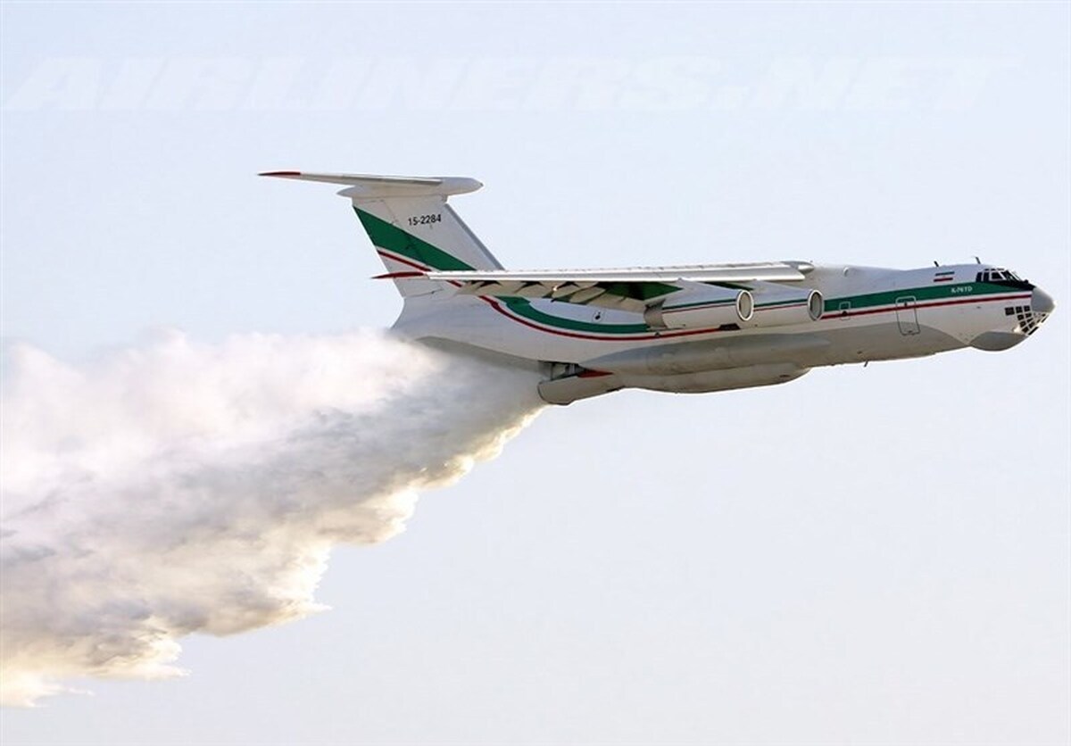 استاندار خوزستان: عملیات اطفای حریق بخش عراقی تالاب هورالعظیم با هواپیماهای آب‌پاش آغاز شد