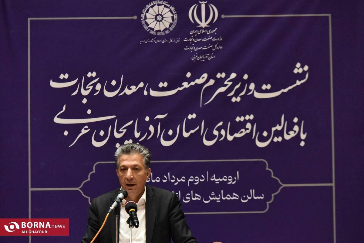 رئیس اتاق بازرگانی ارومیه در دیدار با وزیر صمت: ضرورت تقویت اختیارات استانی و حمایت از صنایع کوچک