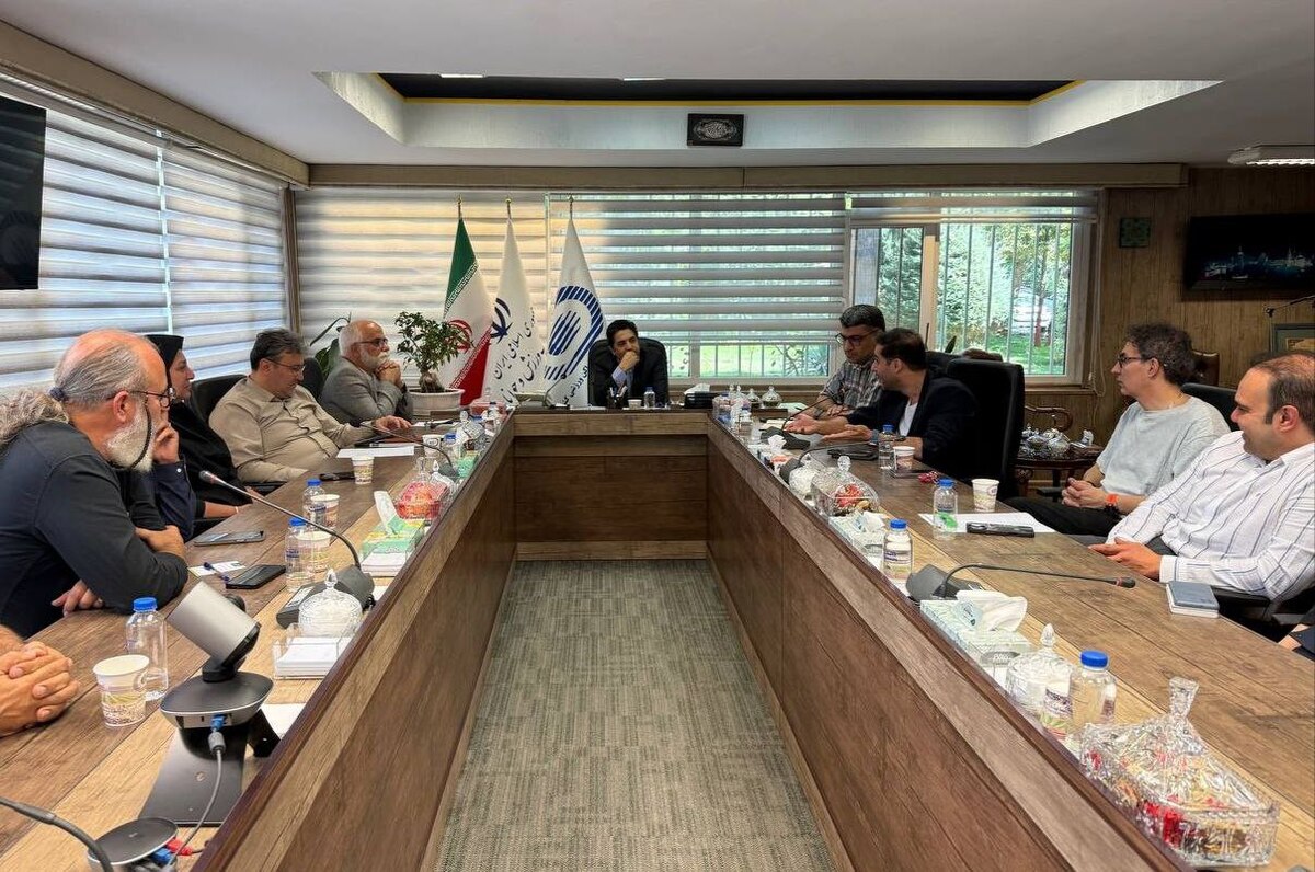 برگزاری جلسه بهره برداران مجموعه انقلاب با مدیرعامل شرکت توسعه
