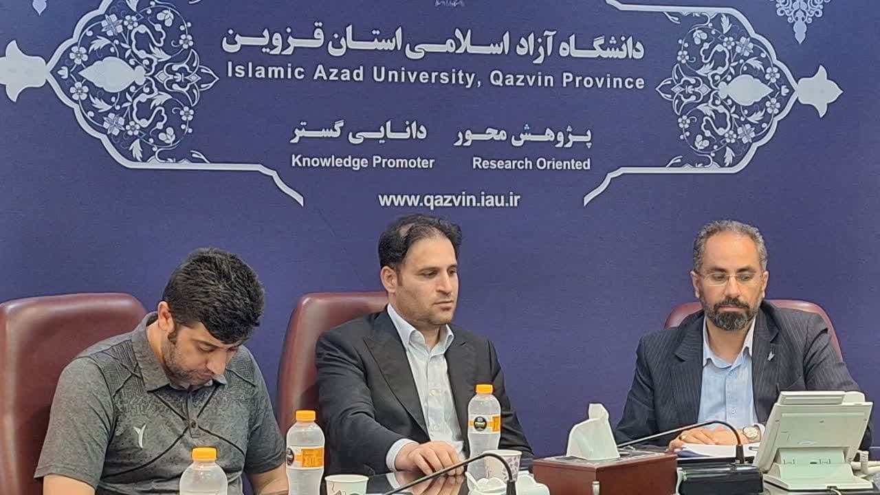 امکانات ورزشی و خوابگاهی دانشگاه آزاد اسلامی قزوین در اختیار تیم های ورزش قرار می گیرد امکانات ورزشی و خوابگاهی دانشگاه آزاد اسلامی قزوین در اختیار تیم های ورزش قرار می گیرد