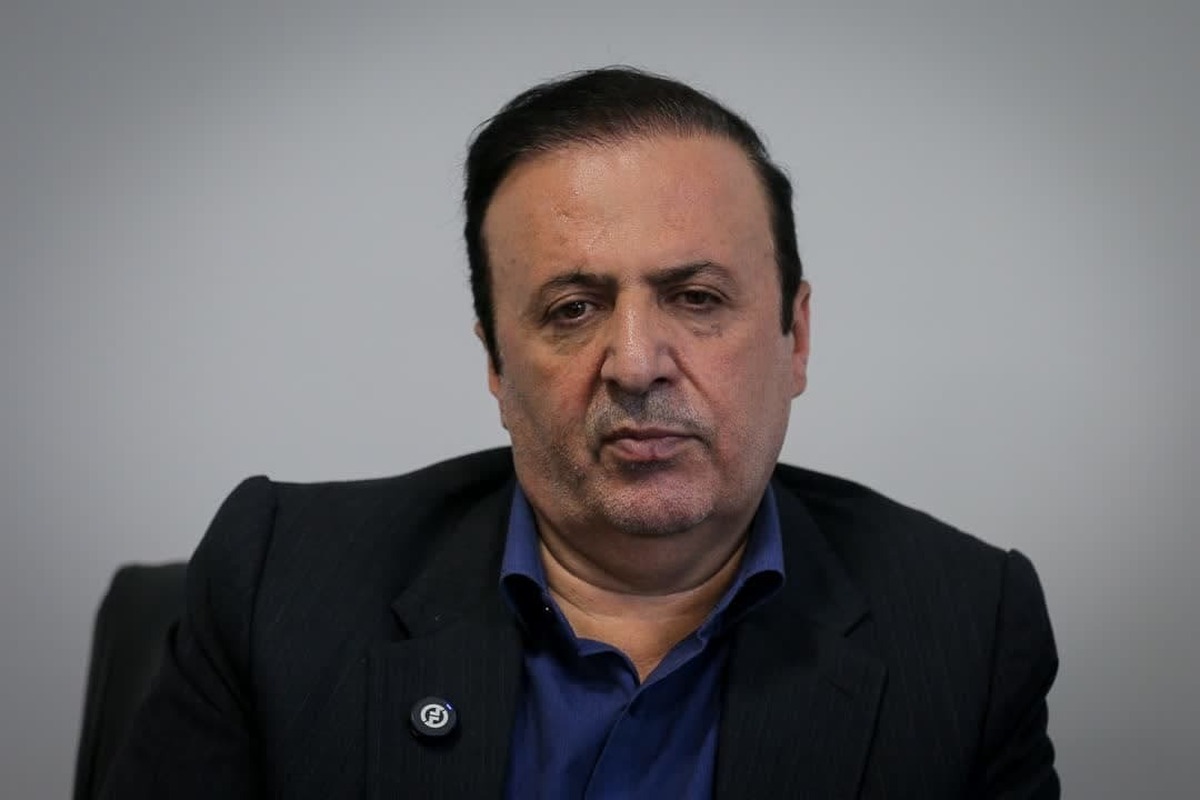 نوذری: گردو غبار ناشی از مناطق بیابانی و آلودگی صنایع از مهمترین چالش‌های استان قزوین است 