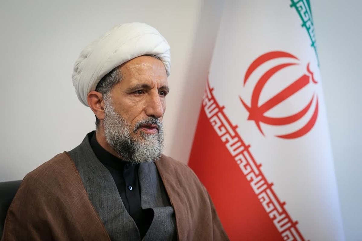 آموزه های دینی در صیانت از محیط زیست جامع و کافی است 